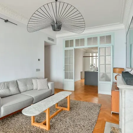 Apartment Promenade Des - Face A La